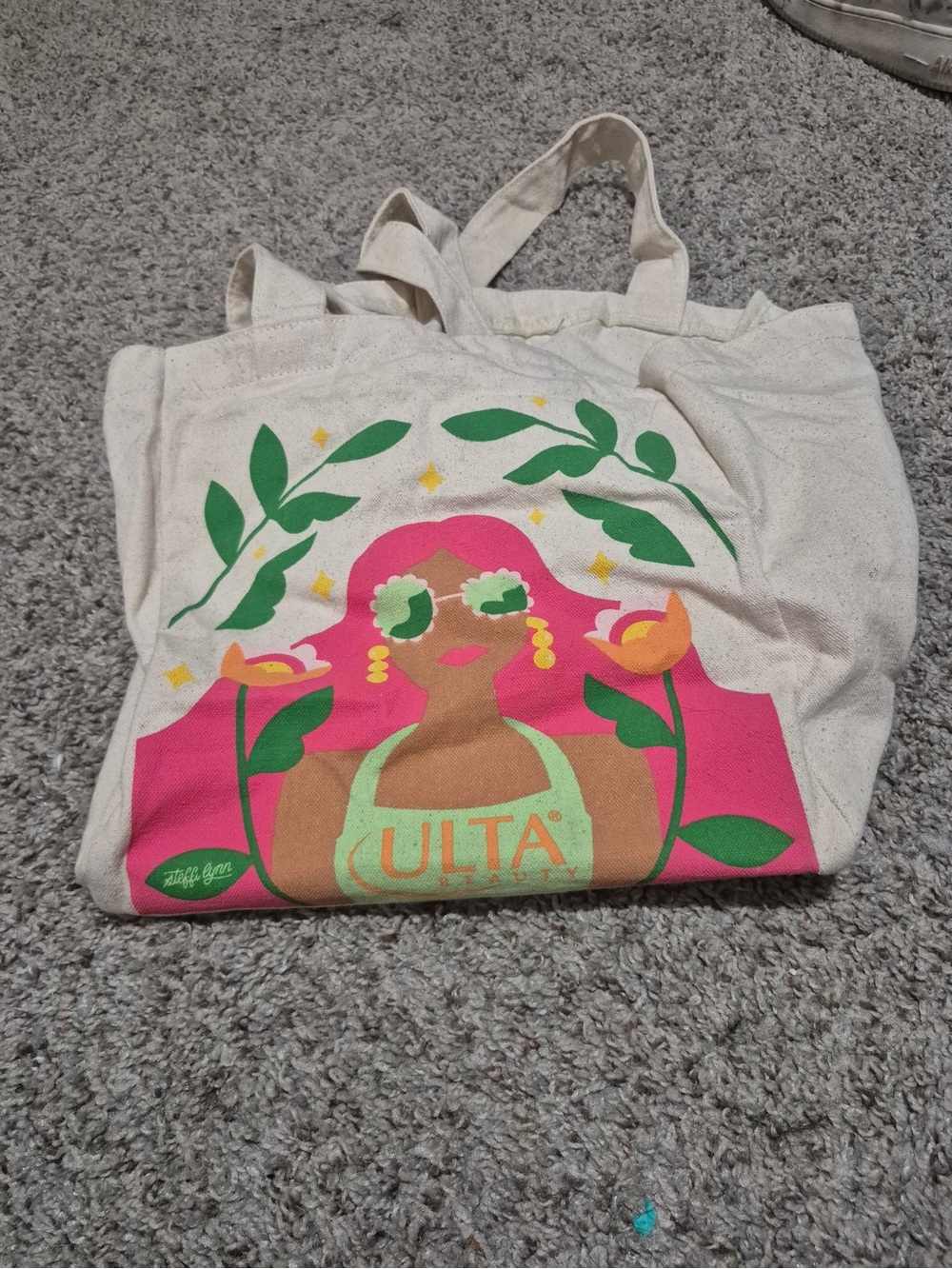 Tote Bags - Picture 2 of 3